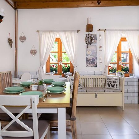 Apartamento HepeHuta Házikó Háromhuta Exterior foto