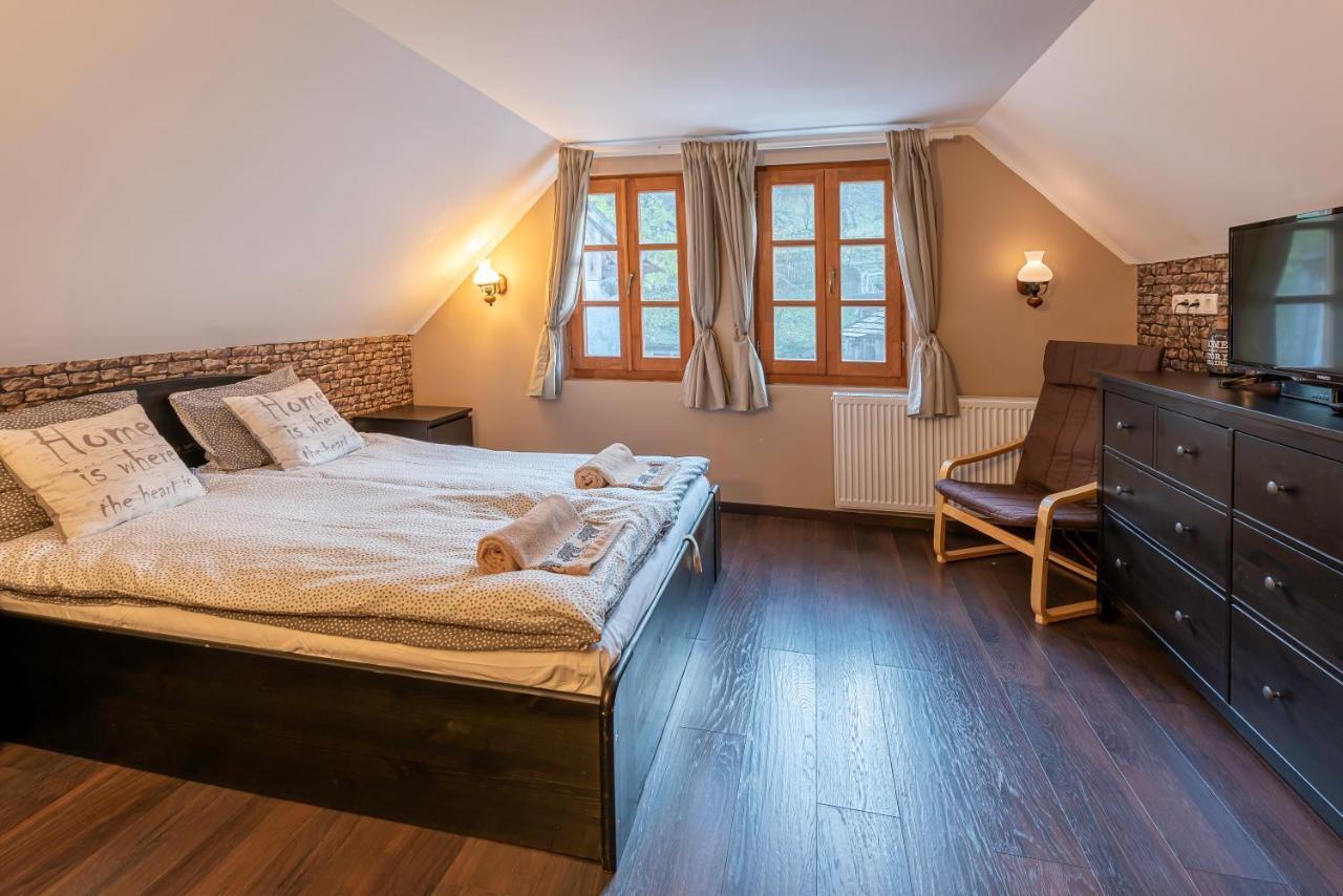Apartamento HepeHuta Házikó Háromhuta Exterior foto