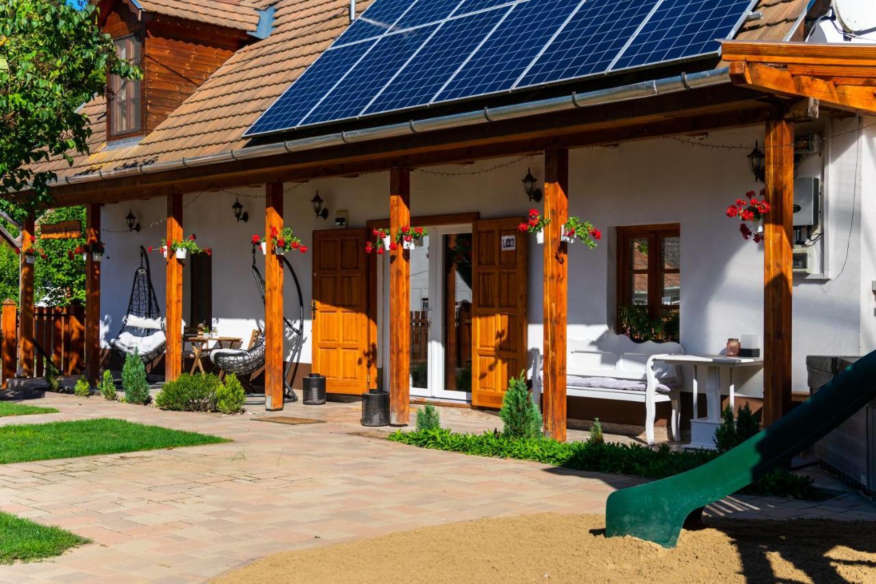 Apartamento HepeHuta Házikó Háromhuta Exterior foto