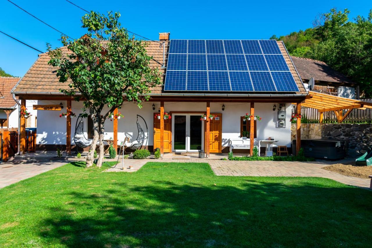 Apartamento HepeHuta Házikó Háromhuta Exterior foto