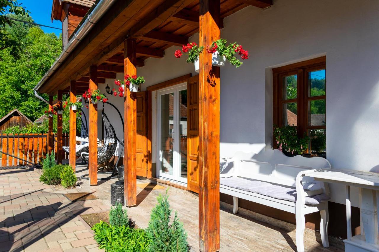 Apartamento HepeHuta Házikó Háromhuta Exterior foto