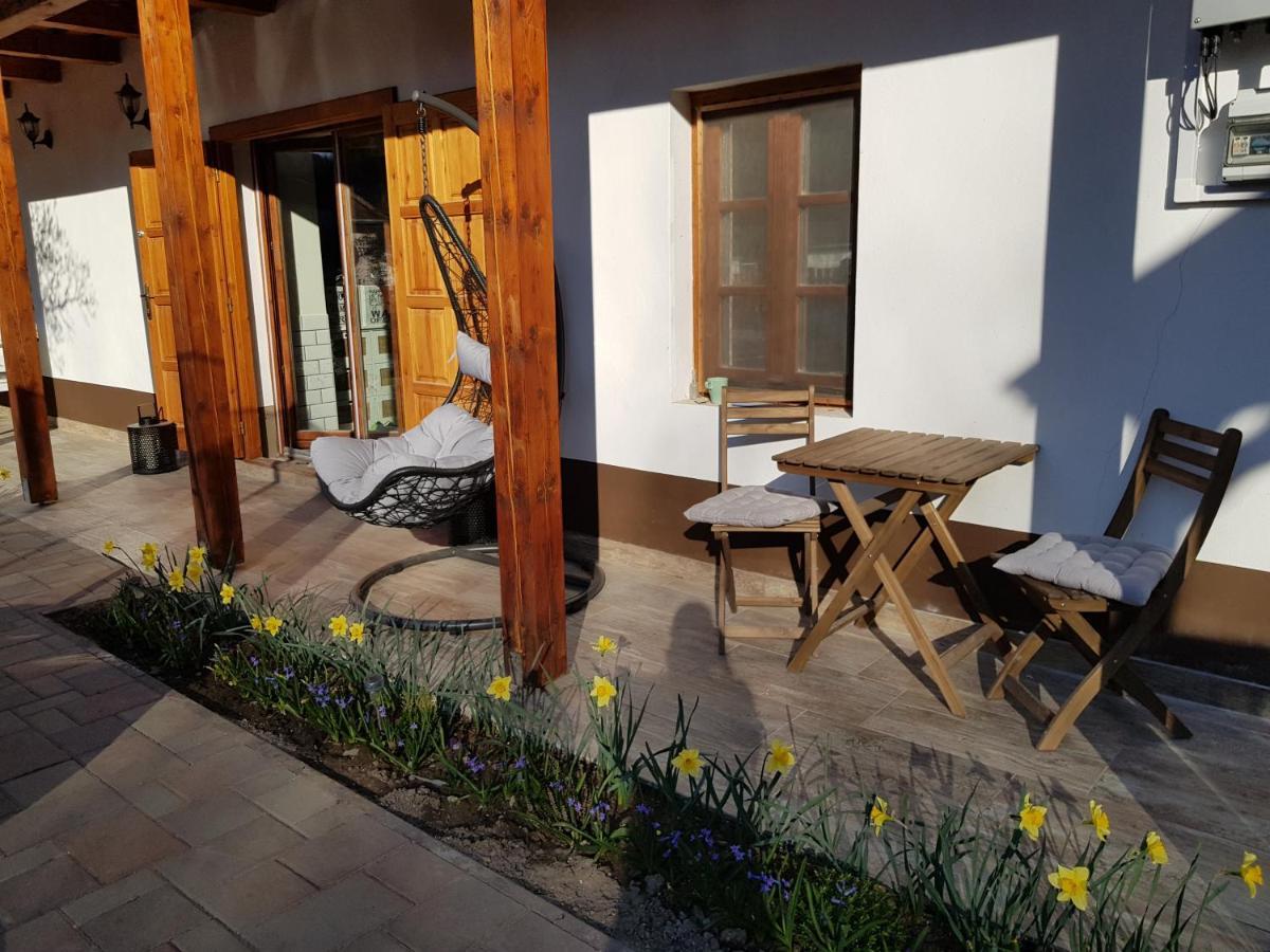 Apartamento HepeHuta Házikó Háromhuta Exterior foto